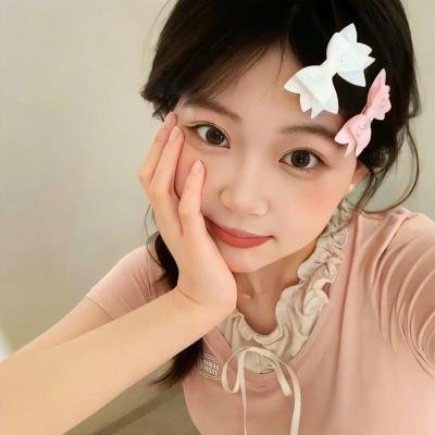 9顶假发的女孩 在线观看